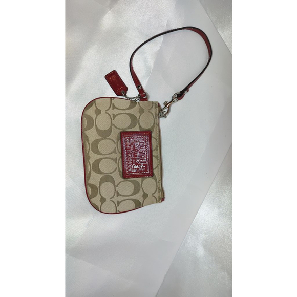Coach Poppy Jacquard Wristlet Small Beige and Red - Picture 2 of 6